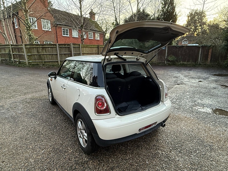 MINI Hatch 1.6 One Hatchback 3dr Petrol Manual Euro 5 (98 ps) - U10003807