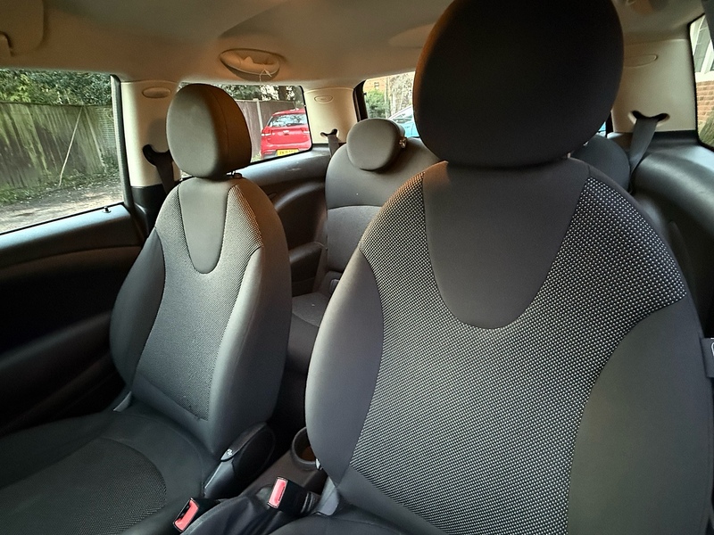 MINI Hatch 1.6 One Hatchback 3dr Petrol Manual Euro 5 (98 ps) - U10003807