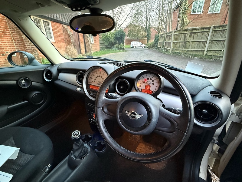 MINI Hatch 1.6 One Hatchback 3dr Petrol Manual Euro 5 (98 ps) - U10003807