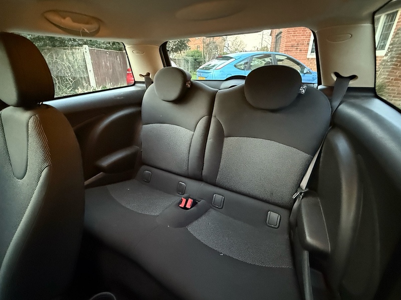 MINI Hatch 1.6 One Hatchback 3dr Petrol Manual Euro 5 (98 ps) - U10003807