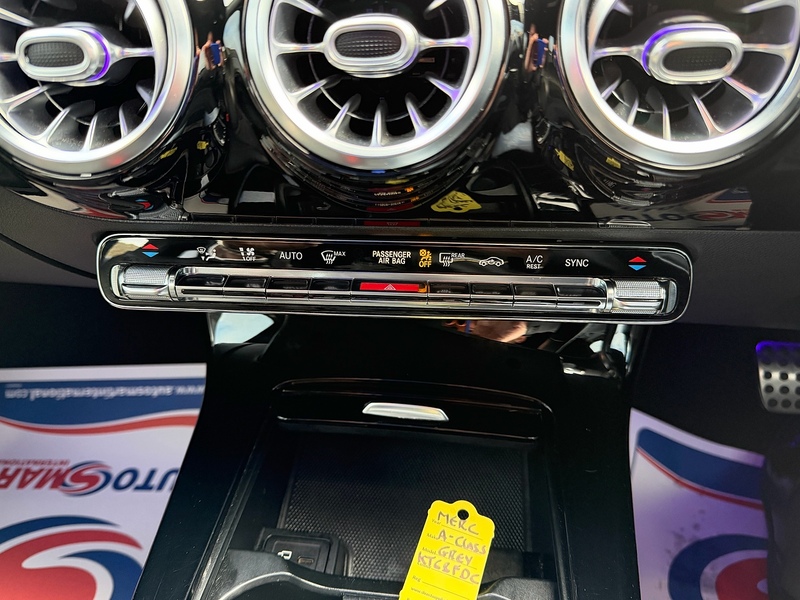 Mercedes-Benz A Class 1.3 A200 AMG Line (Premium) Hatchback 5dr Petrol 7G-DCT Euro 6 (s/s) (163 ps) - U10003808