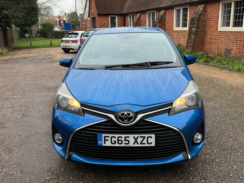Toyota Yaris 1.33 Dual VVT-i Icon Hatchback 5dr Petrol Manual Euro 5 Euro 5 (99 ps) - U10003809