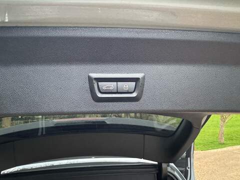 BMW X3 2.0 20i MHT M Sport SUV 5dr Petrol Hybrid Auto xDrive Euro 6 (s/s) (184 ps) - U10003813