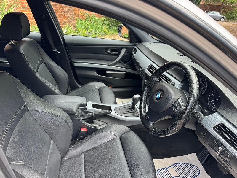 BMW 3 Series 2.0 320d M Sport Touring 5dr Diesel Manual Euro 5 (184 ps) - U10003816