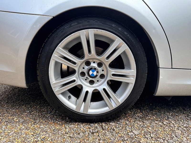 BMW 3 Series 2.0 320d M Sport Touring 5dr Diesel Manual Euro 5 (184 ps) - U10003816