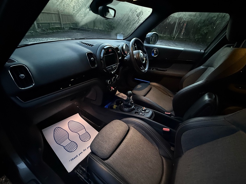 MINI Countryman 1.5 Cooper SUV 5dr Petrol Manual Euro 6 (s/s) (136 ps) - U10003817