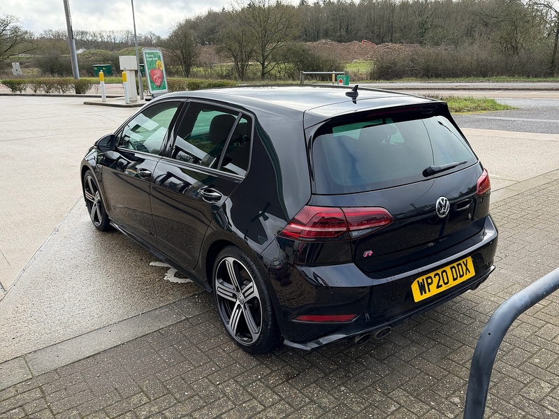 Volkswagen Golf 2.0 TSI R Hatchback 5dr Petrol DSG 4Motion Euro 6 (s/s) (300 ps) - U10003818