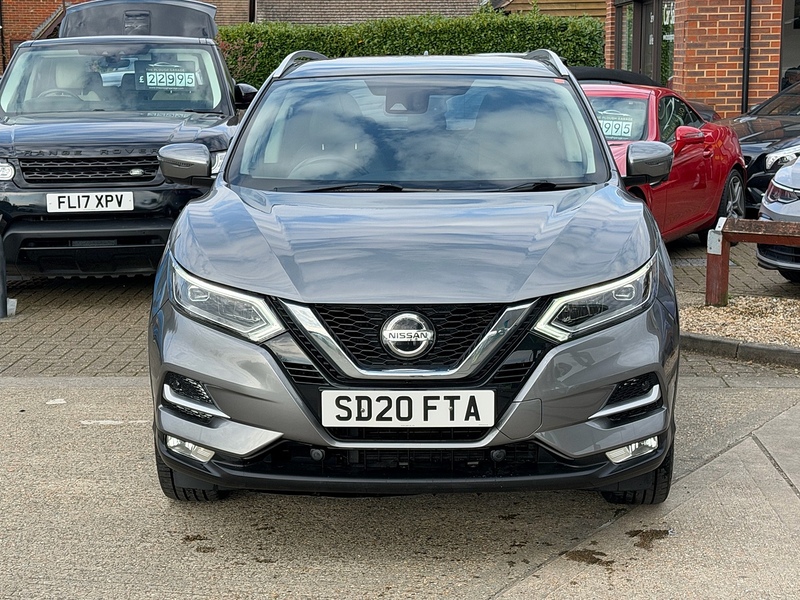 Nissan Qashqai 1.3 DIG-T Tekna SUV 5dr Petrol Manual Euro 6 (s/s) (140 ps) - U10003819