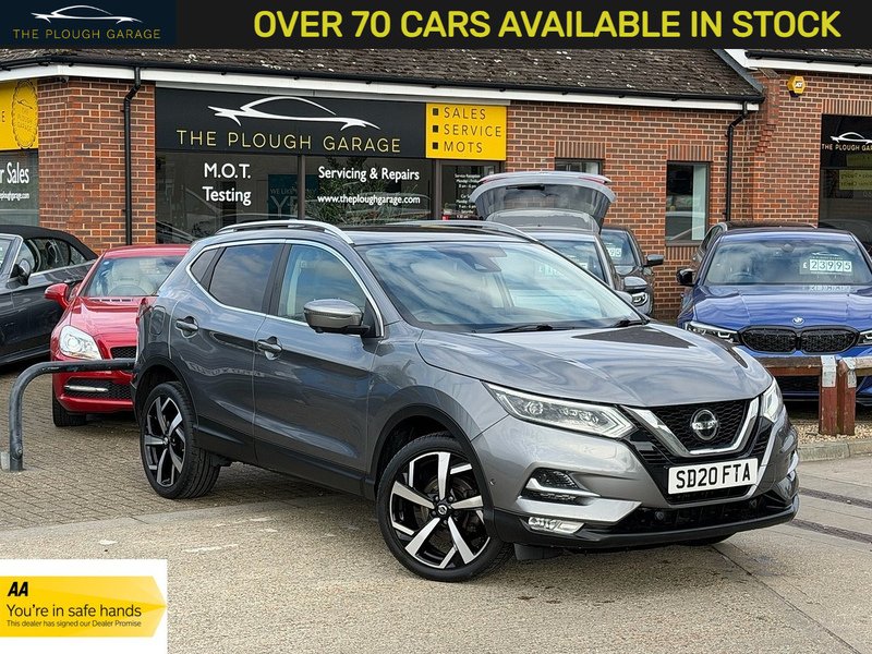 Nissan Qashqai 1.3 DIG-T Tekna SUV 5dr Petrol Manual Euro 6 (s/s) (140 ps) - U10003819