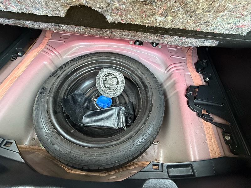 Toyota Yaris 1.33 Dual VVT-i Design Hatchback 5dr Petrol Manual Euro 6 (Safety Sense) (99 ps) - U10003822