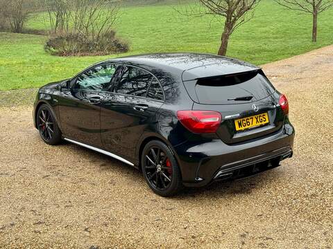 Mercedes-Benz A Class 2.0 A45 AMG Hatchback 5dr Petrol SpdS DCT 4MATIC Euro 6 (s/s) (381 ps) - U10003824