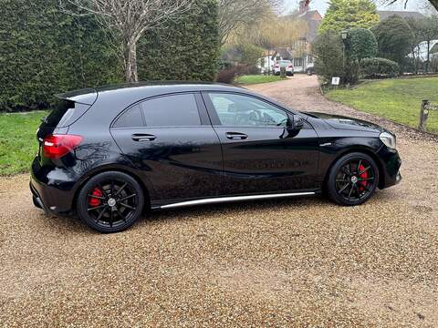 Mercedes-Benz A Class 2.0 A45 AMG Hatchback 5dr Petrol SpdS DCT 4MATIC Euro 6 (s/s) (381 ps) - U10003824