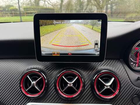 Mercedes-Benz A Class 2.0 A45 AMG Hatchback 5dr Petrol SpdS DCT 4MATIC Euro 6 (s/s) (381 ps) - U10003824