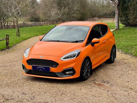 Ford Fiesta 1.5T EcoBoost ST Performance Edition Hatchback 3dr Petrol Manual Euro 6 (s/s) (200 ps) - U10003826