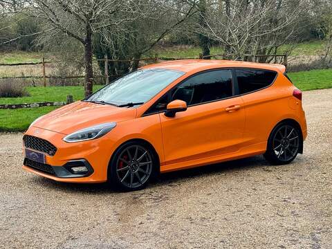 Ford Fiesta 1.5T EcoBoost ST Performance Edition Hatchback 3dr Petrol Manual Euro 6 (s/s) (200 ps) - U10003826