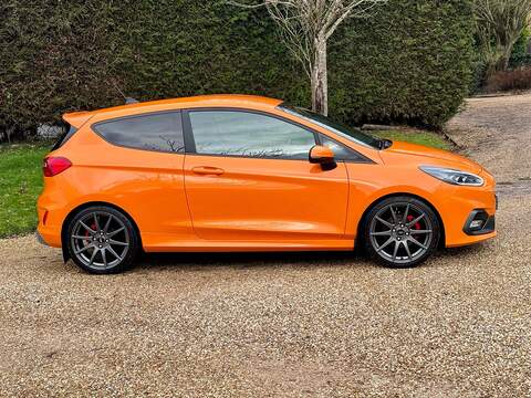 Ford Fiesta 1.5T EcoBoost ST Performance Edition Hatchback 3dr Petrol Manual Euro 6 (s/s) (200 ps) - U10003826
