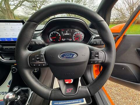 Ford Fiesta 1.5T EcoBoost ST Performance Edition Hatchback 3dr Petrol Manual Euro 6 (s/s) (200 ps) - U10003826