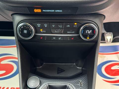 Ford Fiesta 1.5T EcoBoost ST Performance Edition Hatchback 3dr Petrol Manual Euro 6 (s/s) (200 ps) - U10003826