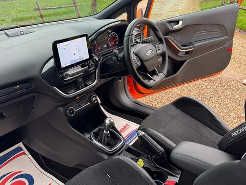 Ford Fiesta 1.5T EcoBoost ST Performance Edition Hatchback 3dr Petrol Manual Euro 6 (s/s) (200 ps) - U10003826