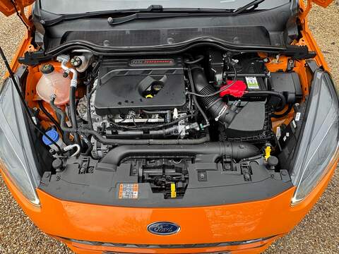 Ford Fiesta 1.5T EcoBoost ST Performance Edition Hatchback 3dr Petrol Manual Euro 6 (s/s) (200 ps) - U10003826