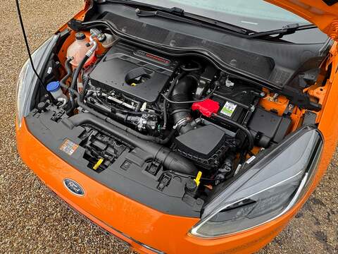 Ford Fiesta 1.5T EcoBoost ST Performance Edition Hatchback 3dr Petrol Manual Euro 6 (s/s) (200 ps) - U10003826