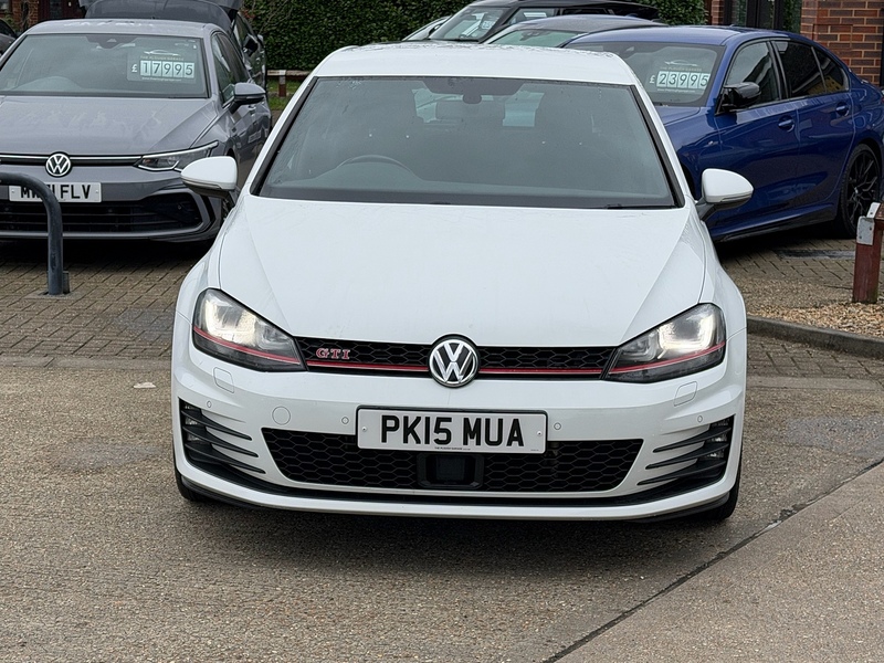 Volkswagen Golf 2.0 TSI BlueMotion Tech GTI Performance Hatchback 5dr Petrol Manual Euro 6 (s/s) (230 ps) - U10003828