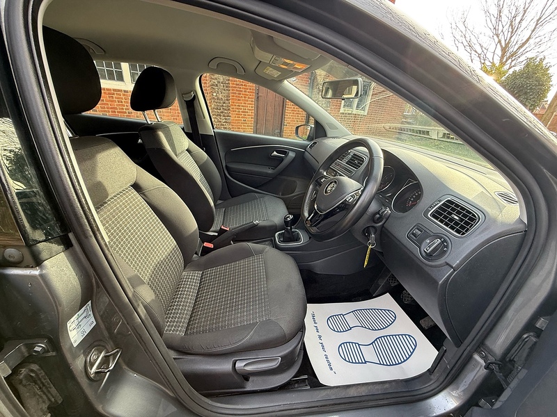 Volkswagen Polo 1.0 BlueMotion Tech SE Hatchback 5dr Petrol Manual Euro 6 (s/s) (60 ps) - U10003829