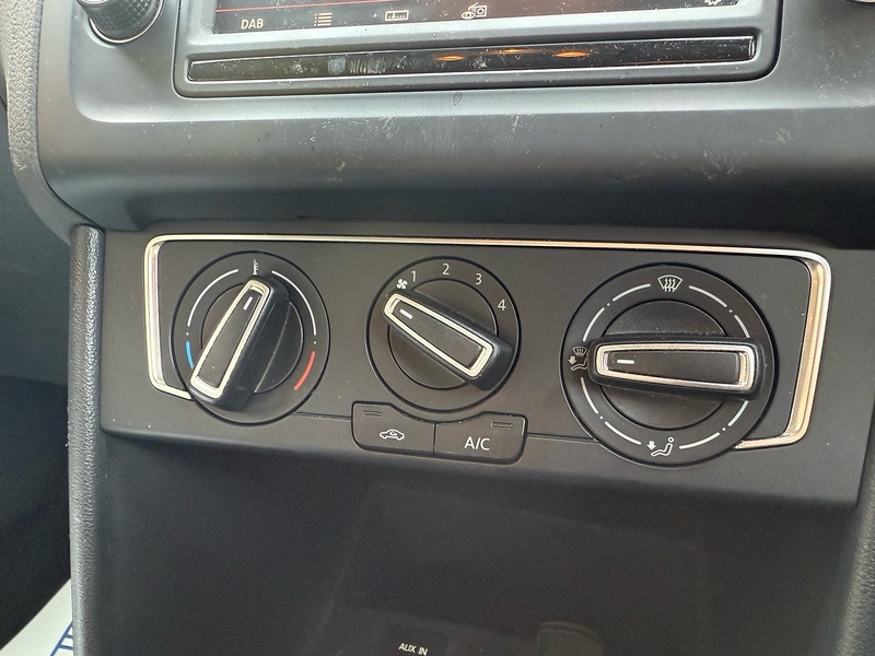 Volkswagen Polo 1.0 BlueMotion Tech SE Hatchback 5dr Petrol Manual Euro 6 (s/s) (60 ps) - U10003829