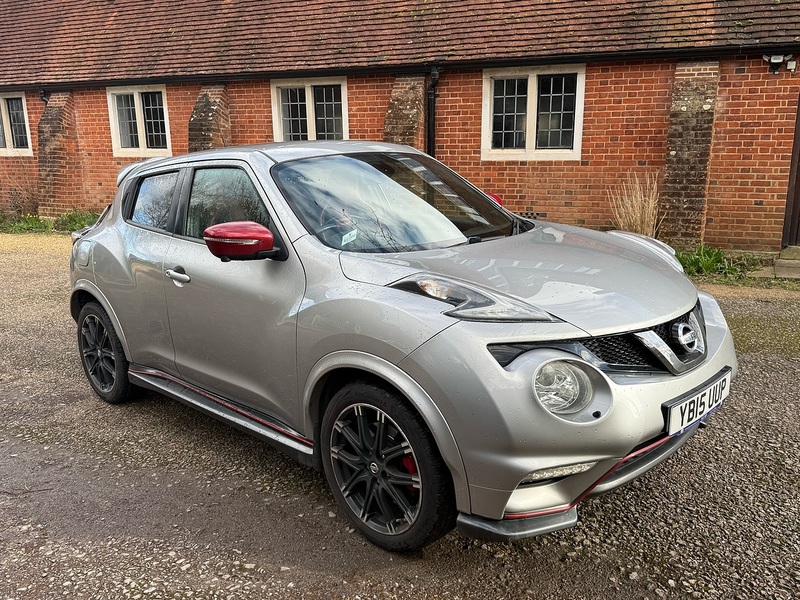 Nissan Juke 1.6 DIG-T Nismo RS SUV 5dr Petrol XTRON 4WD Euro 5 (214 ps) - U10003830
