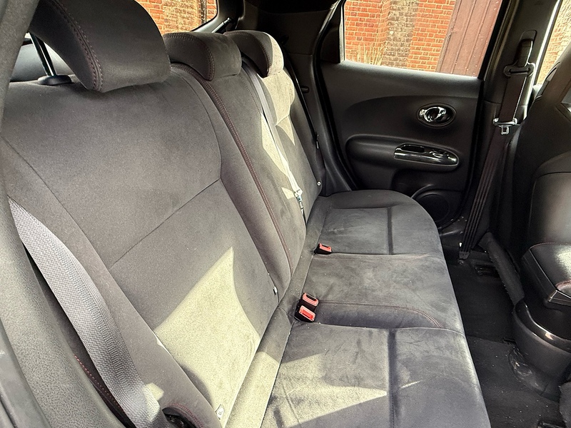 Nissan Juke 1.6 DIG-T Nismo RS SUV 5dr Petrol XTRON 4WD Euro 5 (214 ps) - U10003830