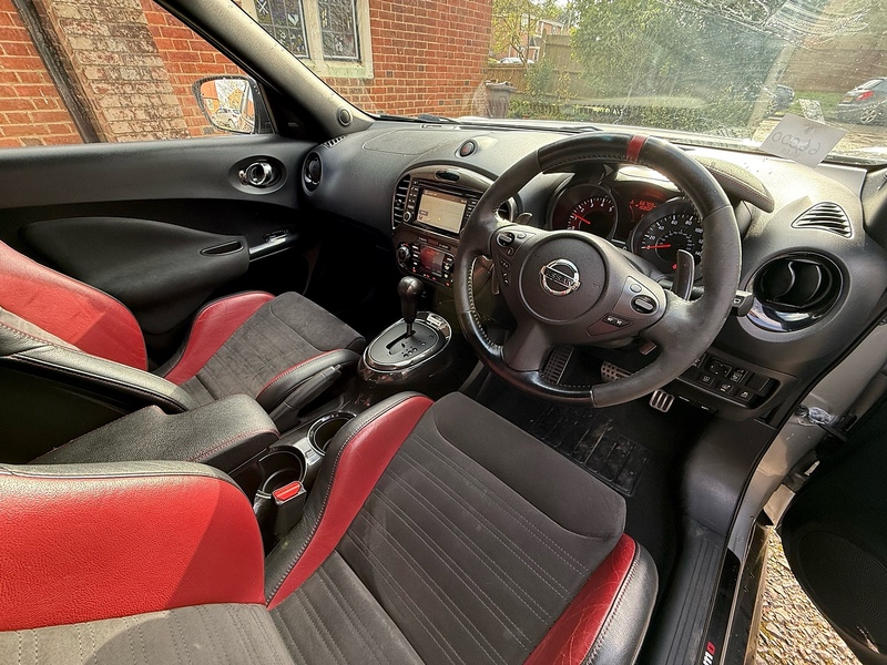 Nissan Juke 1.6 DIG-T Nismo RS SUV 5dr Petrol XTRON 4WD Euro 5 (214 ps) - U10003830