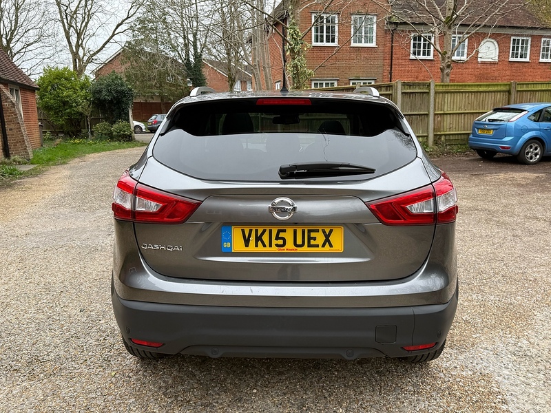 Nissan Qashqai 1.6 dCi Tekna SUV 5dr Diesel Manual 2WD Euro 5 (s/s) (130 ps) - U10003834