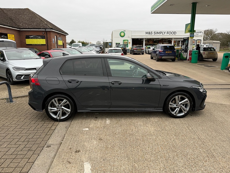 Volkswagen Golf 1.5 TSI R-Line Hatchback 5dr Petrol Manual Euro 6 (s/s) (150 ps) - U10003838