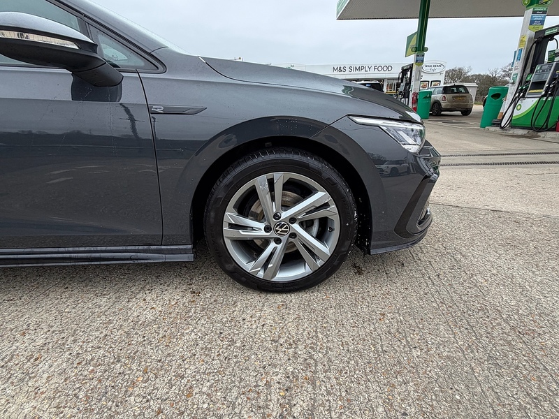 Volkswagen Golf 1.5 TSI R-Line Hatchback 5dr Petrol Manual Euro 6 (s/s) (150 ps) - U10003838