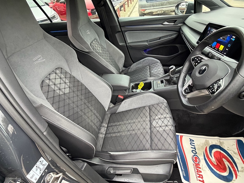 Volkswagen Golf 1.5 TSI R-Line Hatchback 5dr Petrol Manual Euro 6 (s/s) (150 ps) - U10003838