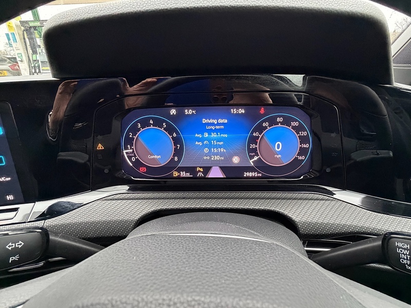 Volkswagen Golf 1.5 TSI R-Line Hatchback 5dr Petrol Manual Euro 6 (s/s) (150 ps) - U10003838