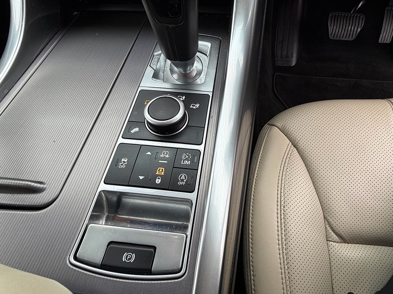 Land Rover Range Rover Sport 3.0 SD V6 HSE SUV 5dr Diesel Auto 4WD Euro 6 (s/s) (306 ps) - U10003839