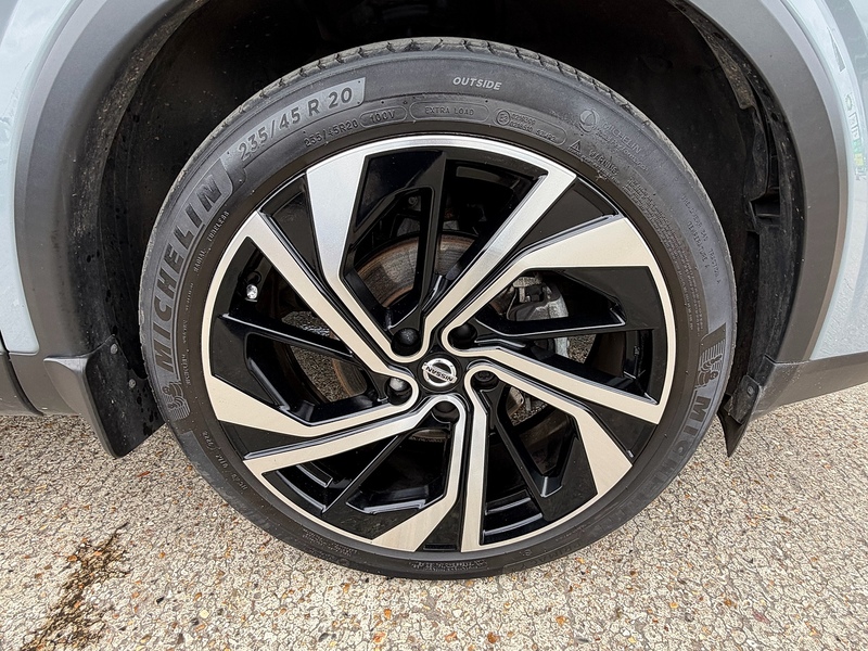 Nissan Qashqai 1.3 DIG-T MHEV Tekna+ SUV 5dr Petrol Hybrid XTRON Euro 6 (s/s) (158 ps) - U10003843