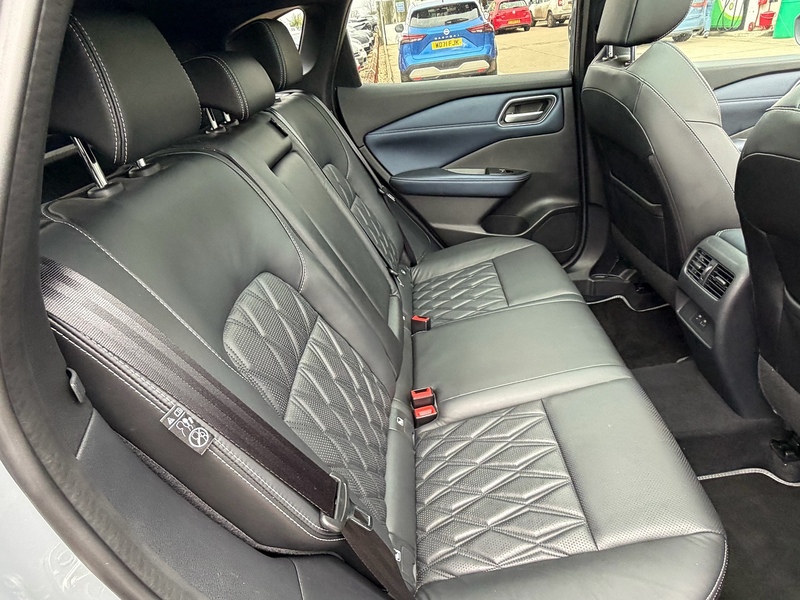 Nissan Qashqai 1.3 DIG-T MHEV Tekna+ SUV 5dr Petrol Hybrid XTRON Euro 6 (s/s) (158 ps) - U10003843