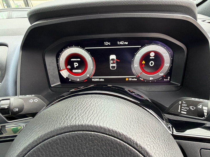 Nissan Qashqai 1.3 DIG-T MHEV Tekna+ SUV 5dr Petrol Hybrid XTRON Euro 6 (s/s) (158 ps) - U10003843