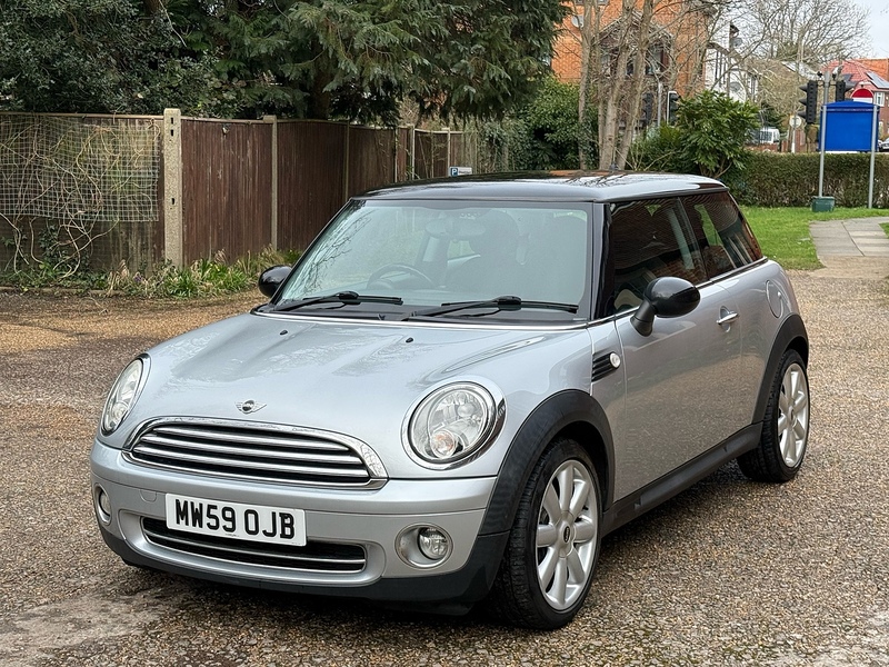 MINI Hatch 1.6 Cooper Hatchback 3dr Petrol Manual Euro 4 (120 ps) - U10003844