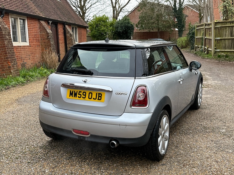 MINI Hatch 1.6 Cooper Hatchback 3dr Petrol Manual Euro 4 (120 ps) - U10003844