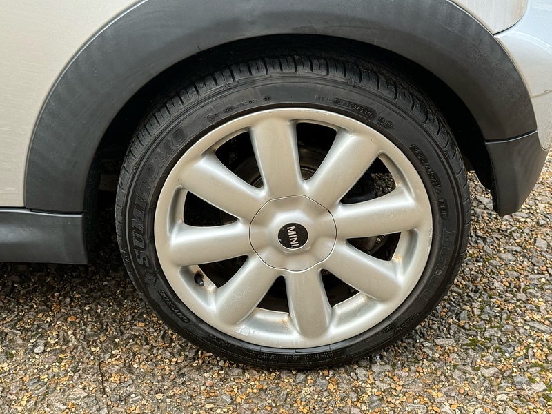 MINI Hatch 1.6 Cooper Hatchback 3dr Petrol Manual Euro 4 (120 ps) - U10003844