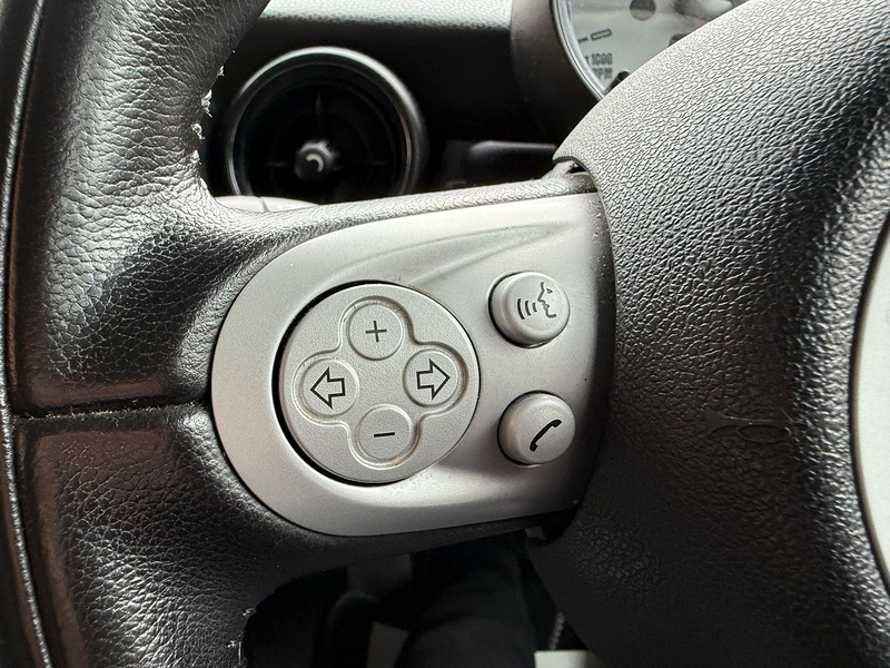 MINI Hatch 1.6 Cooper Hatchback 3dr Petrol Manual Euro 4 (120 ps) - U10003844