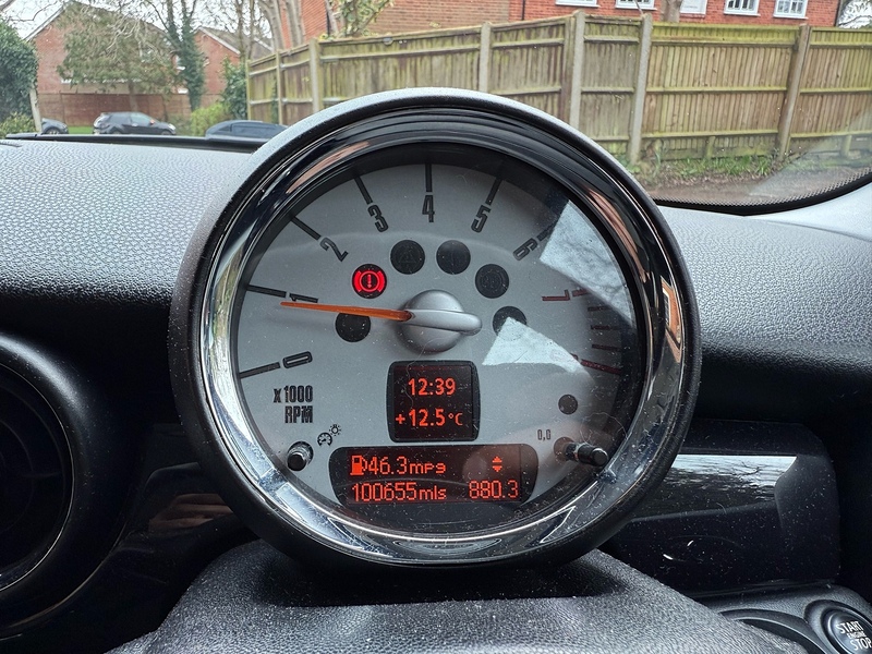 MINI Hatch 1.6 Cooper Hatchback 3dr Petrol Manual Euro 4 (120 ps) - U10003844