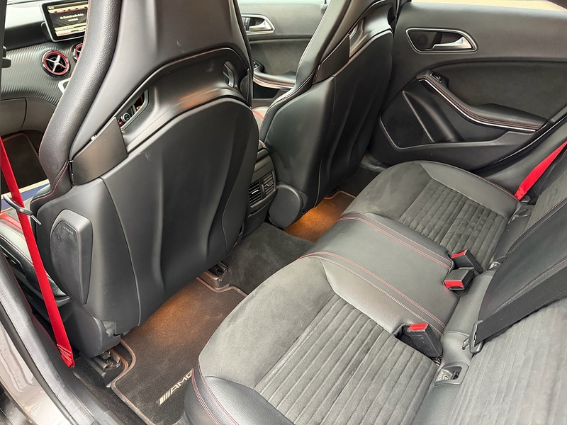 Mercedes-Benz A Class 2.0 A45 AMG Hatchback 5dr Petrol SpdS DCT 4MATIC Euro 6 (s/s) (360 ps) - U10003847