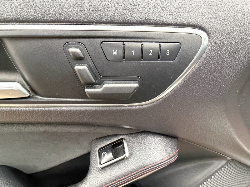 Mercedes-Benz A Class 2.0 A45 AMG Hatchback 5dr Petrol SpdS DCT 4MATIC Euro 6 (s/s) (360 ps) - U10003847