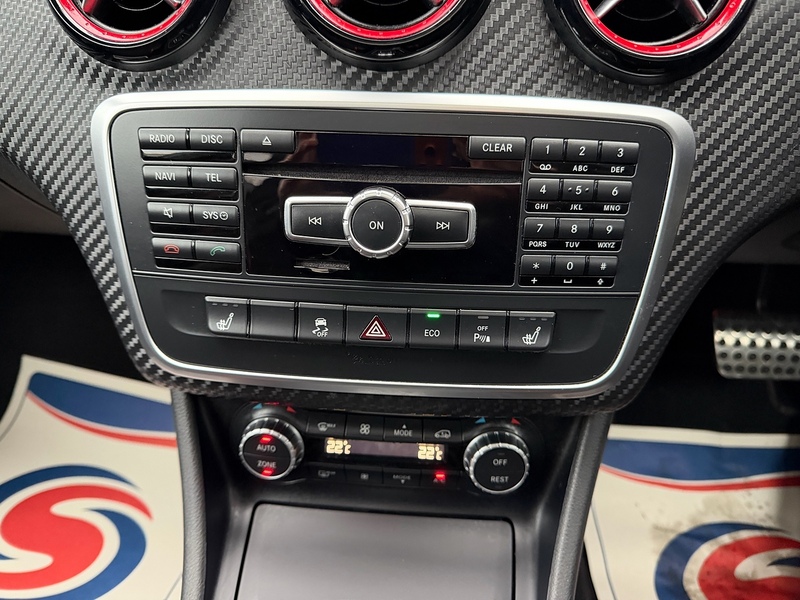 Mercedes-Benz A Class 2.0 A45 AMG Hatchback 5dr Petrol SpdS DCT 4MATIC Euro 6 (s/s) (360 ps) - U10003847