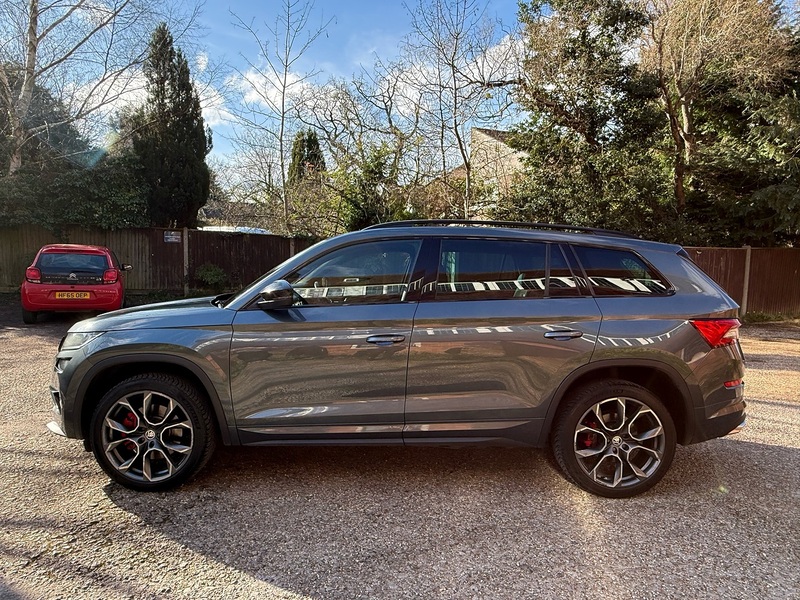 Skoda Kodiaq 2.0 BiTDI vRS SUV 5dr Diesel DSG 4WD Euro 6 (s/s) (7 Seat) (239 ps) - U10003849