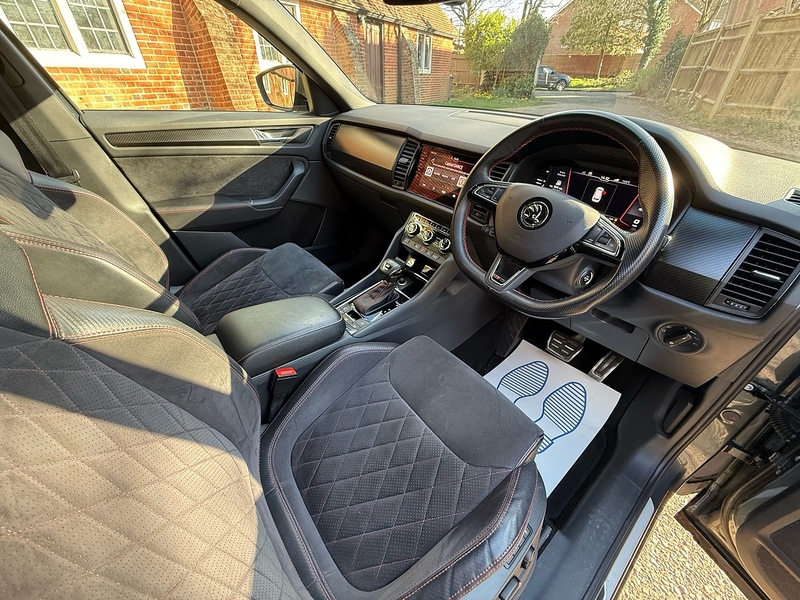 Skoda Kodiaq 2.0 BiTDI vRS SUV 5dr Diesel DSG 4WD Euro 6 (s/s) (7 Seat) (239 ps) - U10003849